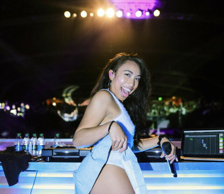 DJ Noodles pretty star galleries