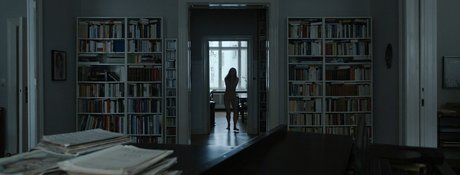 Cate Blanchett erotic model pic