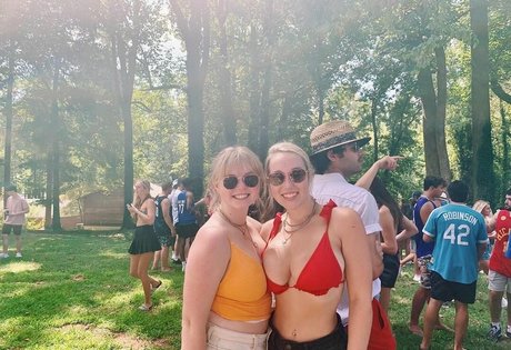 thigh high boots onlyfans pornos pictures