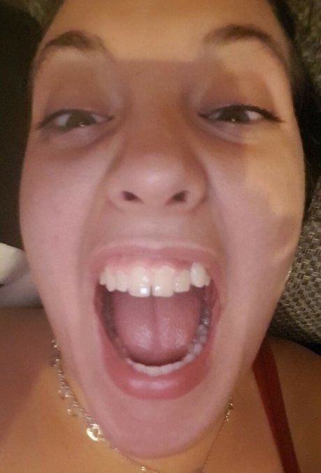 cumslut val pornstar pretty img