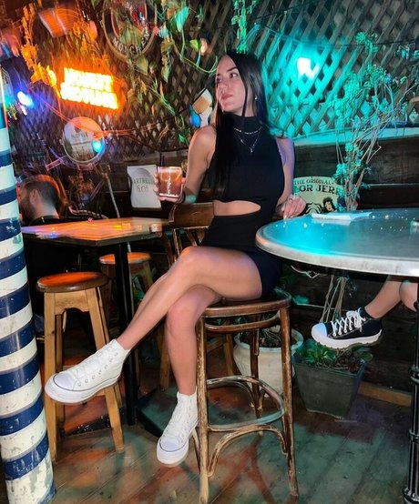 Sara Avni pornstar naked galleries