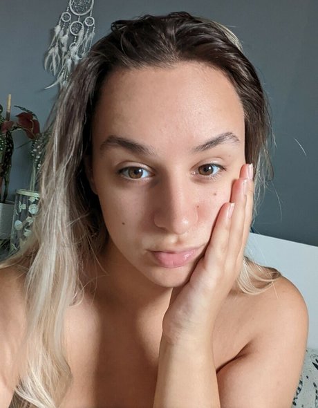 goth kitten Profile photo