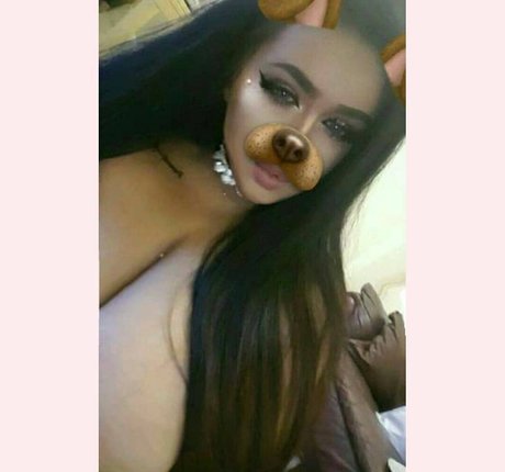 boots onlyfans top image