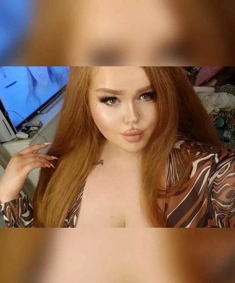 Megan Carys Gomer star pretty photos