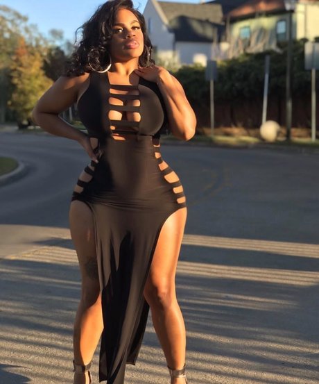 bbw nude onlyfans art naked archive