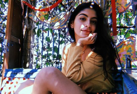 Antoenella art pornstar img