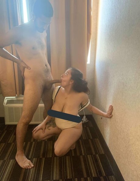 Shytheshowergrl pornstar free images