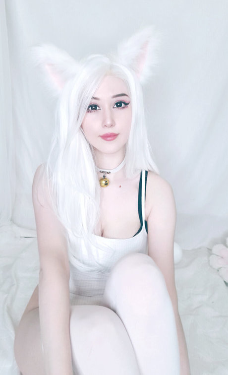 Morphia model art pic