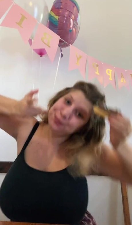 Ori Yaron nude star photos