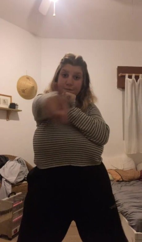 Ori Yaron hot star pic