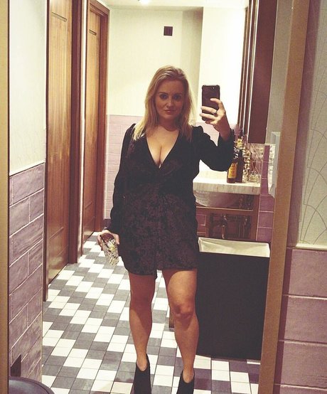 mother onlyfans porn gallery