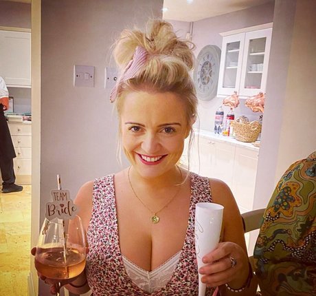 Kirsty Eccleston model top gallery