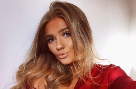 Emily Mather naked pornstar pic