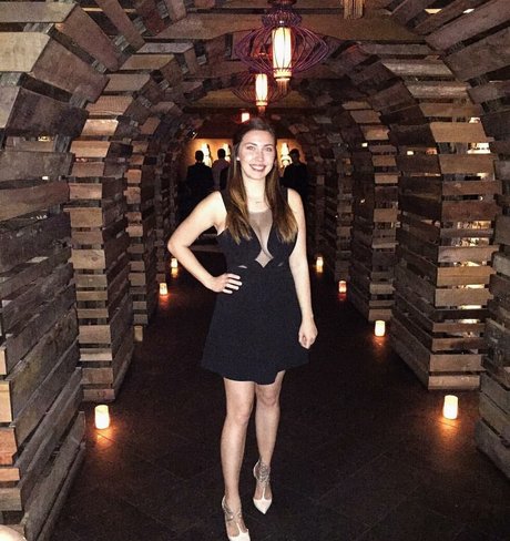 huge anal dildo onlyfans adult gallery