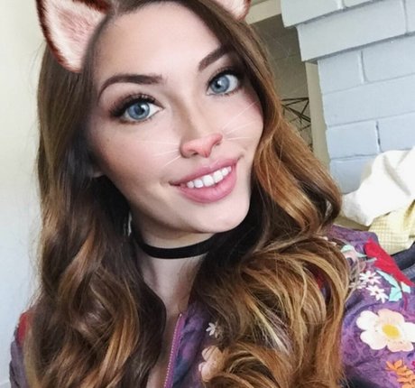 tiktok stars onlyfans porn photos