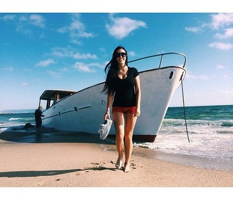 curvy xxx onlyfans art nude gallery