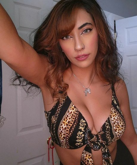 Katzillaax3 top pornstar pic