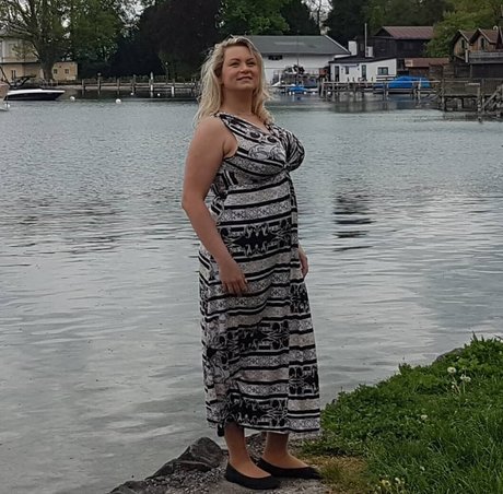 pati rose_ star best img