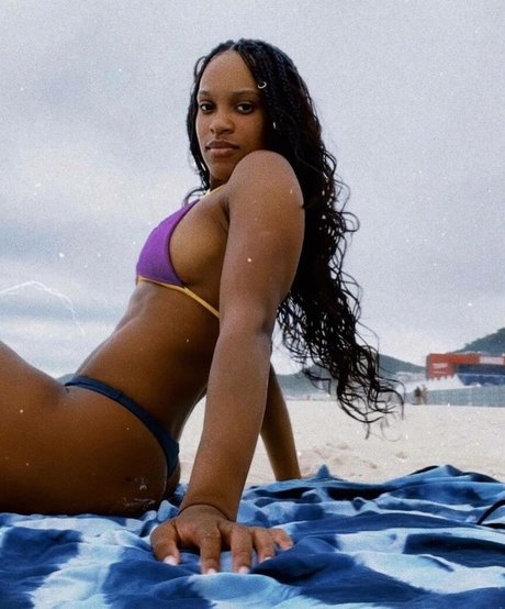 Rebeca Andrade pornstar hd photos