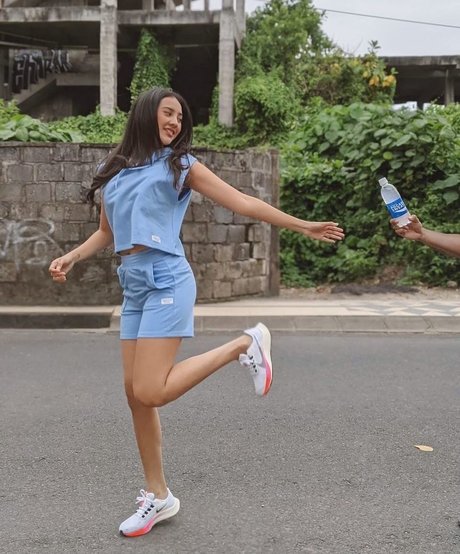 Anya Geraldine pretty pornstar images