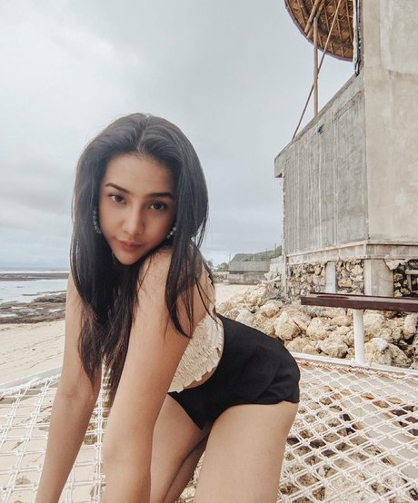 Anya Geraldine star xxx pics