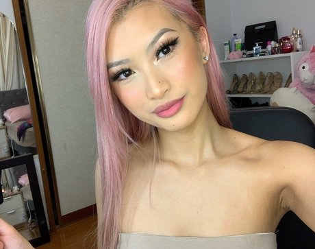 Nancy Huynh hot model pics