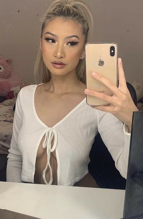 Nancy Huynh naked pornstar img