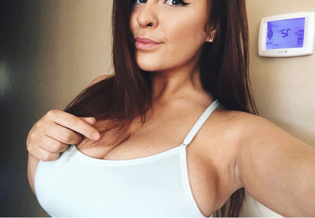 hairy pregnant onlyfans art naked image