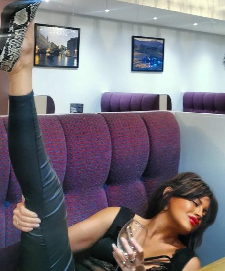 Vicki Walker porn star pictures