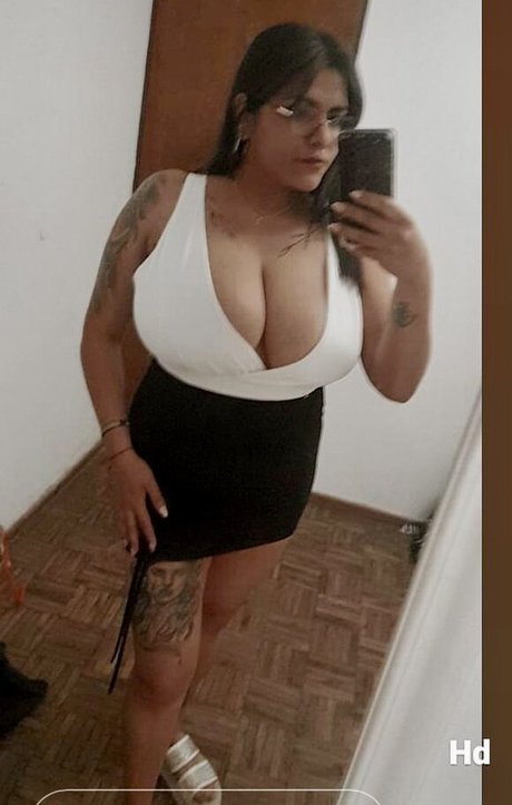 Marlii Rodriguez top star img