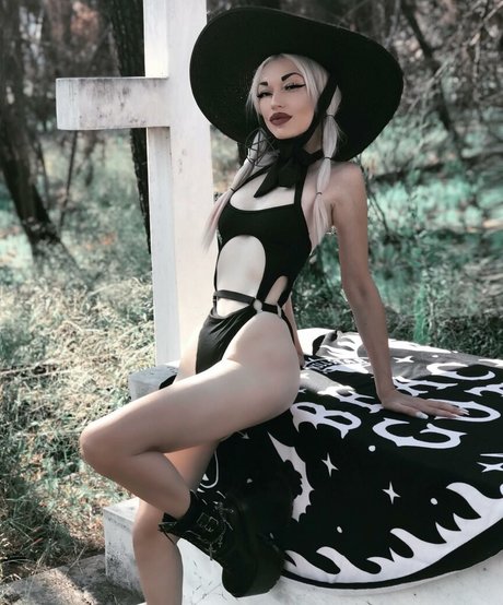 deathcandy free actress pics