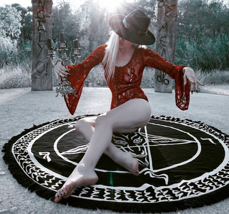 deathcandy nude actress photos