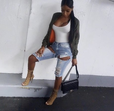 Realamarie sexy model pics