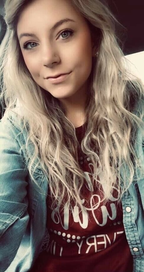 anonymousanneh nudes pornstar image