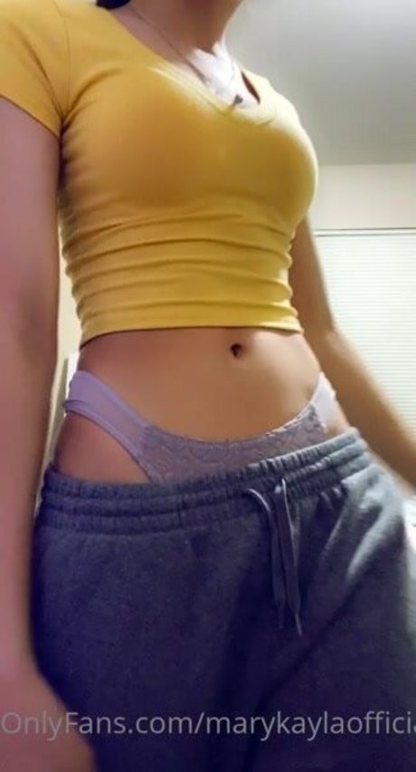 Marykaylaofficial pornstar exclusive picture