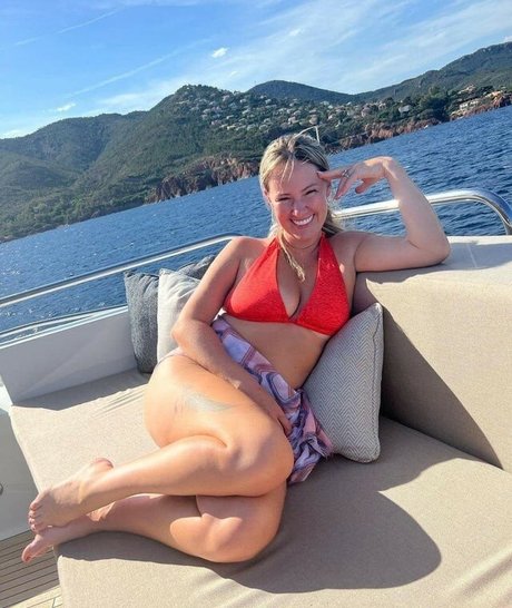 Dee Devlin hd star images