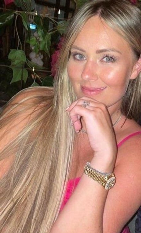 Dee Devlin adult star images