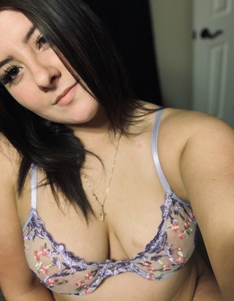 fattyass203 exclusive model images