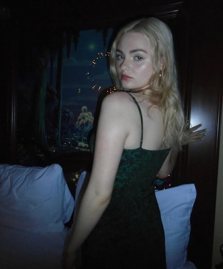 giantess onlyfans exclusive image