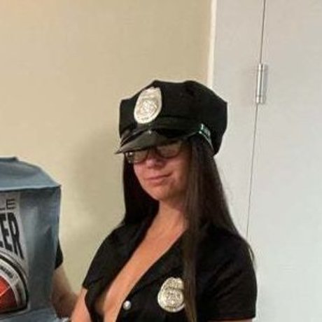 Nudiststreamer pretty model images