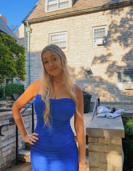 skinny black teen onlyfans pornographic picture