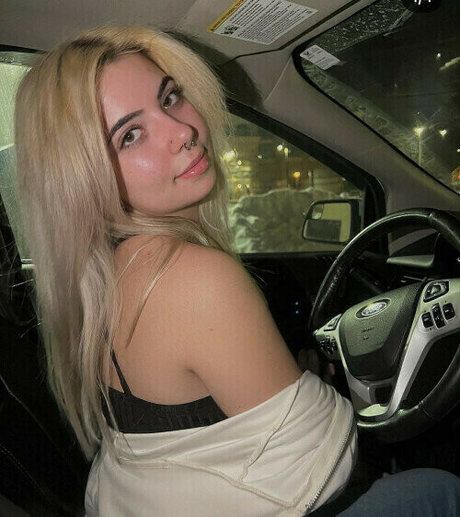 Xohailie star hd pictures