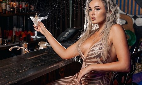 boobs selfie onlyfans beautiful porn images