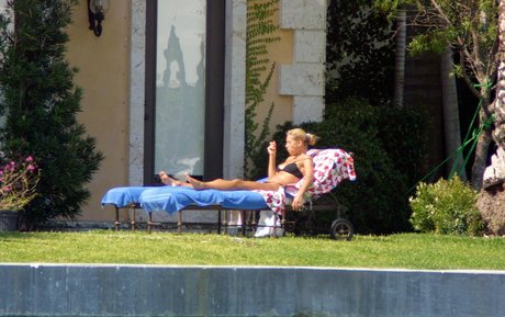 Anna Kournikova star naked pictures