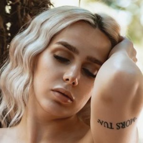 krippymami perfect pornstar image