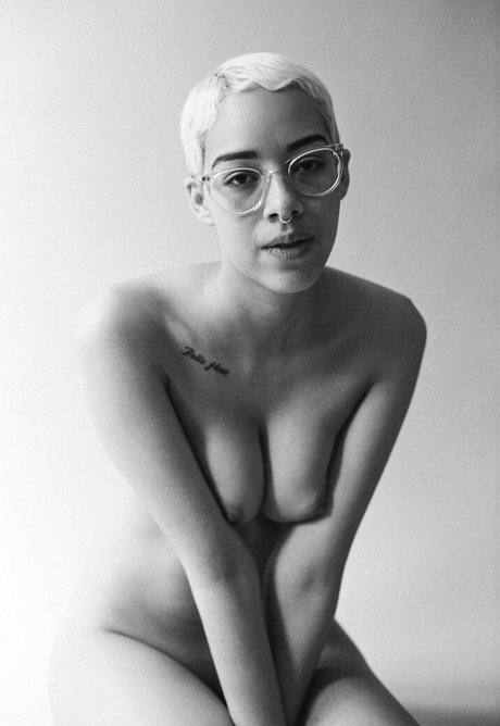 Sebastian Rosemarie free star image