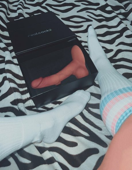 RoxieIsGold top model pic