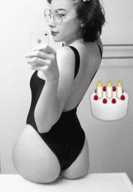 Marsupialmami nude star pictures