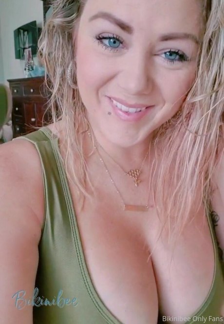 Bikinibee model pretty galleries