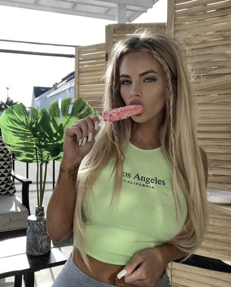 Tilsonclaire xxx pornstar photo